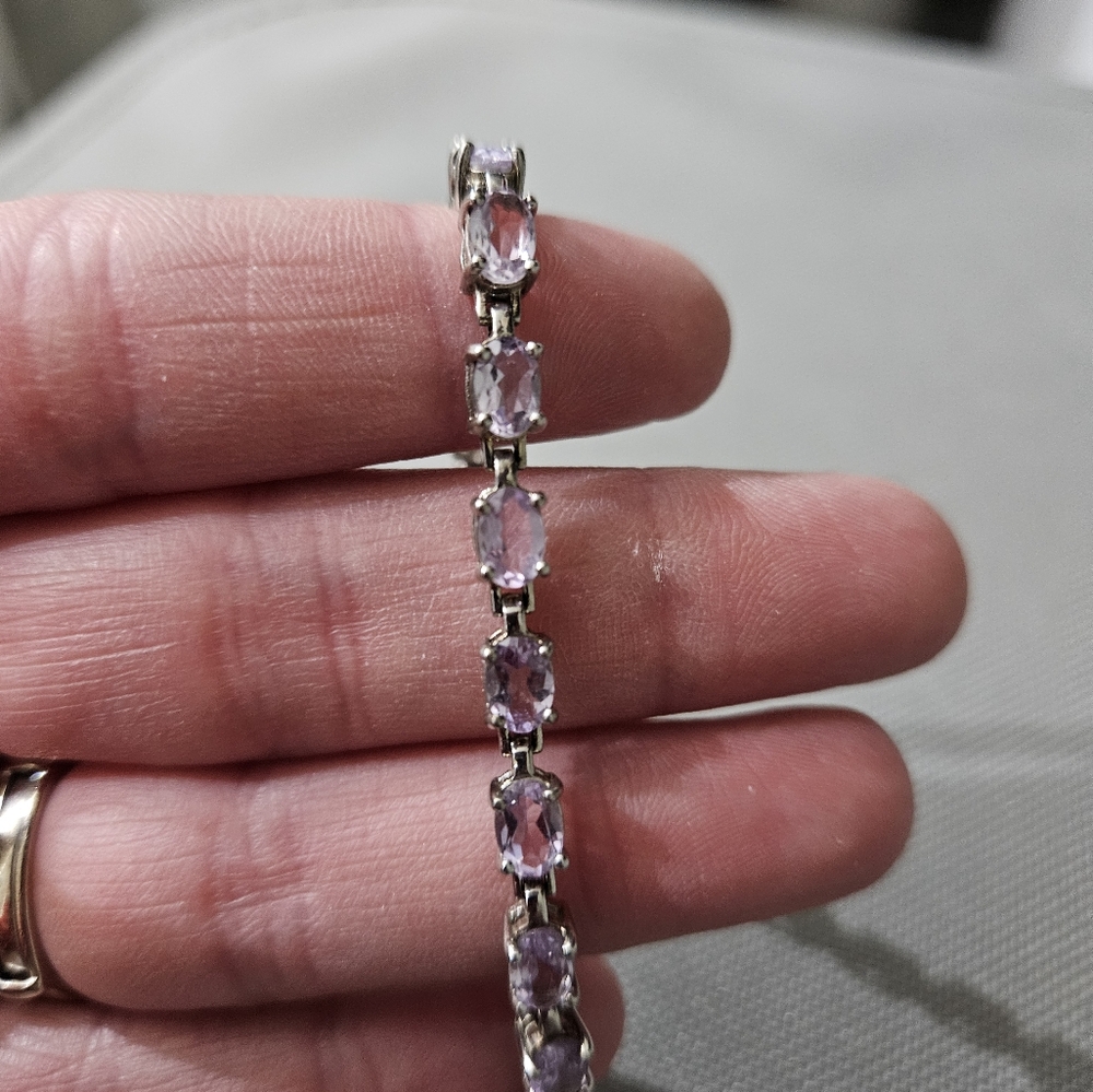 Elegant Silver Bracelet. Amethyst gem. Strong clasp - Picture 3 of 4
